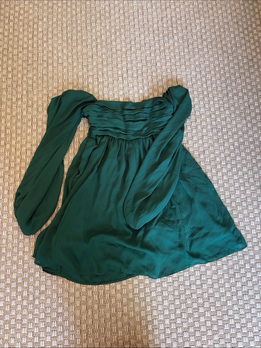 Abercrombie & Fitch Emerald Green Off-Shoulder Long Sleeve Dress